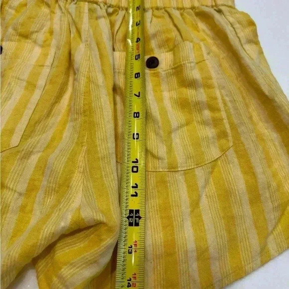 Patagonia women’s wrap shorts. Tie & stretch waist size medium - Picture 11 of 11